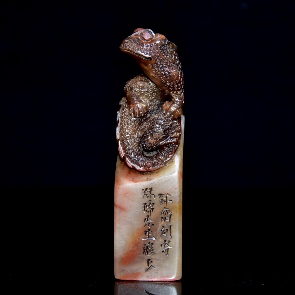 ◆珍蔵◆中国古美術 清時代 古寿山石彫り金蟾印章 精品 細密細工造 置物 擺件 古賞物 骨董品 時代物 AT17拍卖