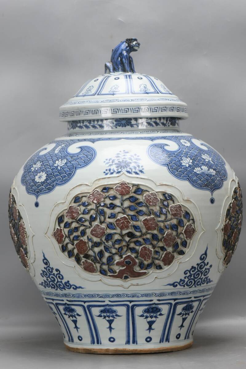 高さ69cm 古美術 元代 元青花 釉里紅 捏花 古陶磁 花卉紋八宝大罐 精品 細密細工造 置物 擺件 骨董品 古賞物 時代物 A04拍卖