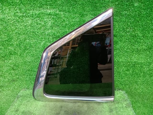 エクストレイル DBA-T32 右クォーターガラス アサヒ M2L3S 83300-4CC0B拍卖