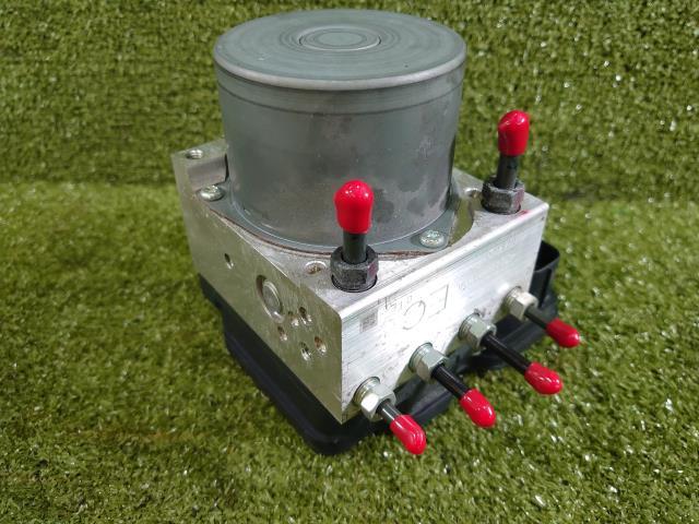 ルークス 5AA-B44A ABSアクチュエーター 47660-7NC0A 47660-7NC0B拍卖