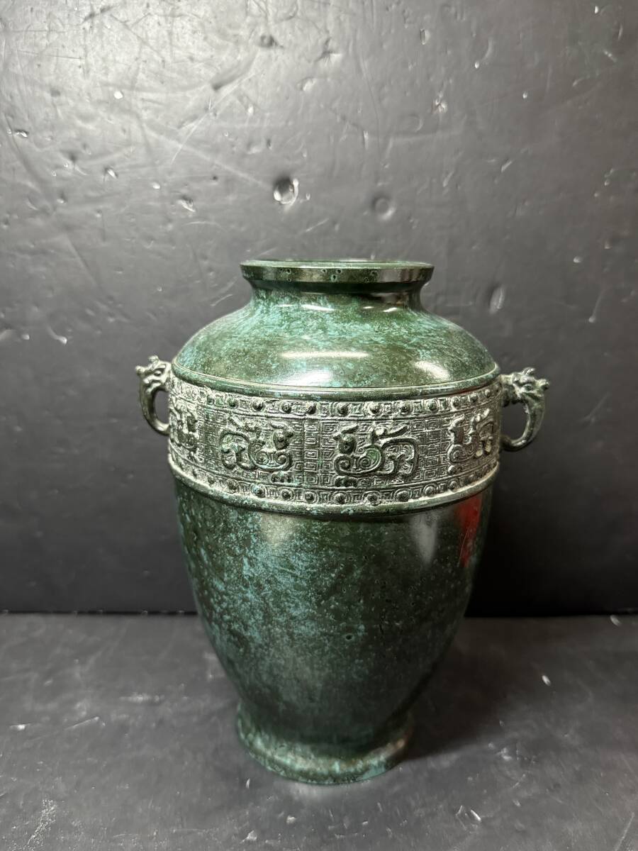 ★コレクター必見 青鋳銅 双耳 花瓶 花器 金属製 置き物 緑 ビンテージ コレクション GT196拍卖