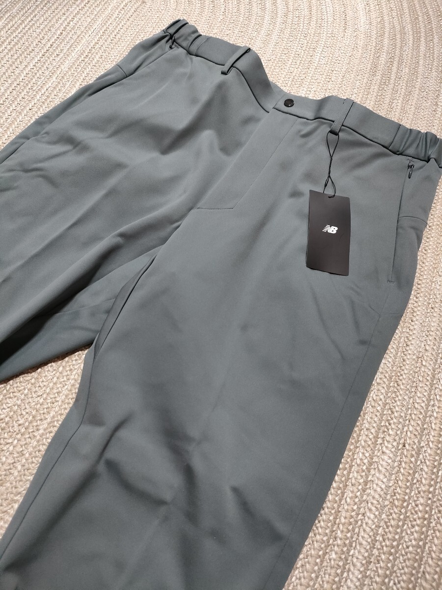 新品 定価17600 ニューバランス MET24 スリムテーパード パンツ L グレー New Balance メンズ拍卖