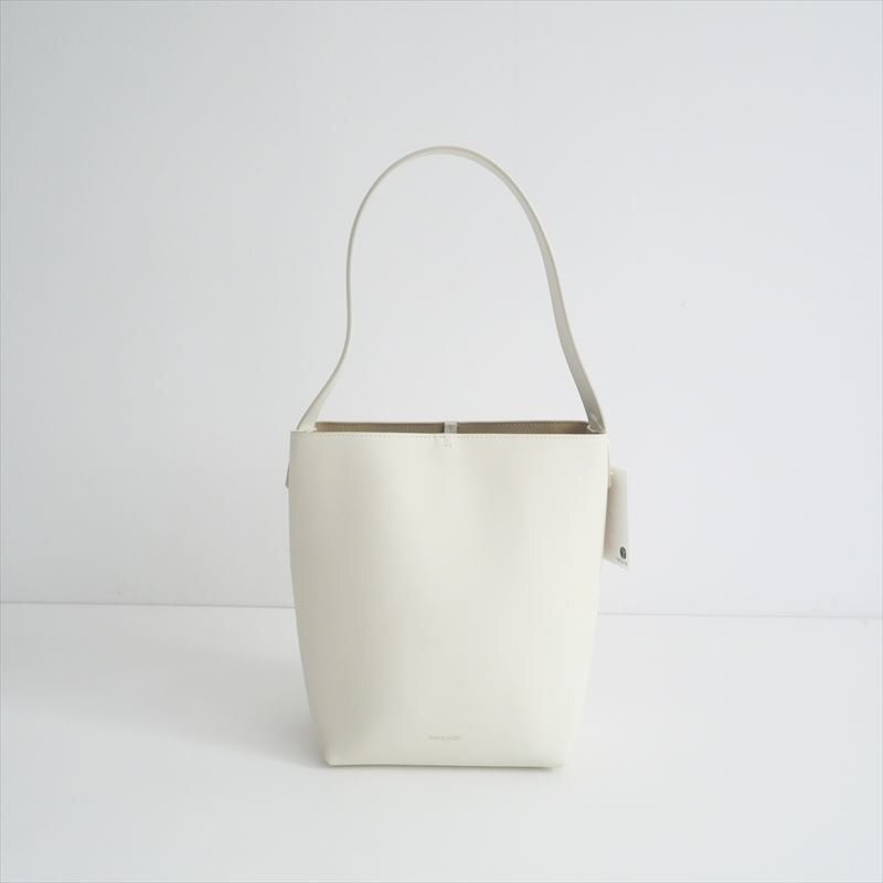 2024・人気完売品 / DEUXIEME CLASSE購入品 / FRENZLAUER フランツロアー / MAMI MEDIUM バッグ / 24092510000830 / 2509-0495拍卖