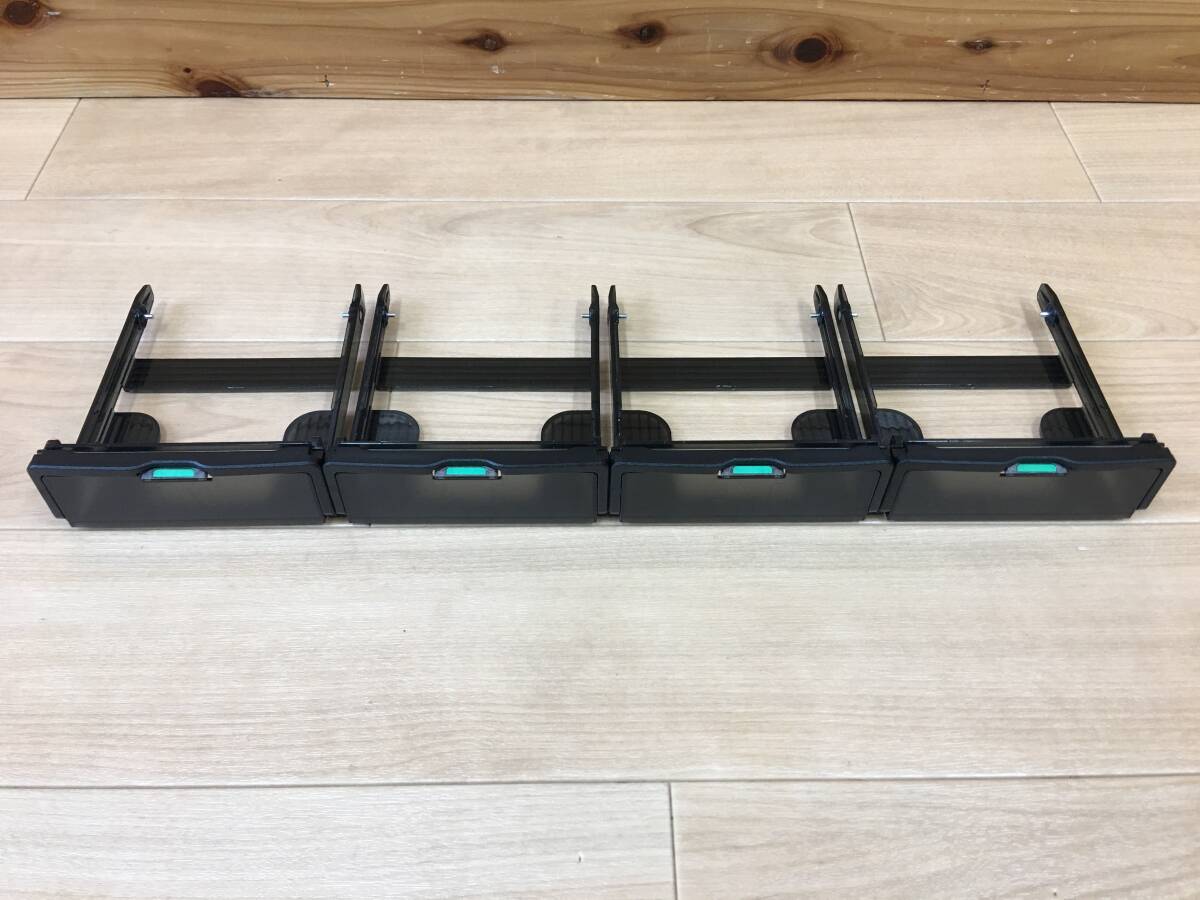 A22651)Hp Z820 Workstation 用HDDマウンタ 4基セット拍卖