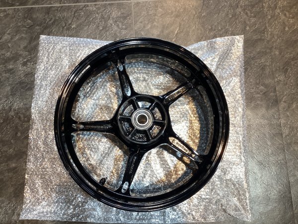 KTM 990Duke 2024’’ 純正リアホイール C拍卖