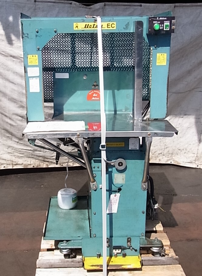 ま羽越機工製 紐掛け機 2回巻き EC-45 梱包機 自動結束機 AC100V 動作品 梱包器 梱包 結束バンド 美品 良品拍卖