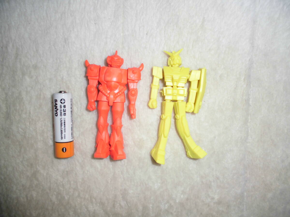 あき042 ガンダム ザク 消しゴム? 組み立て式 詳細不明拍卖