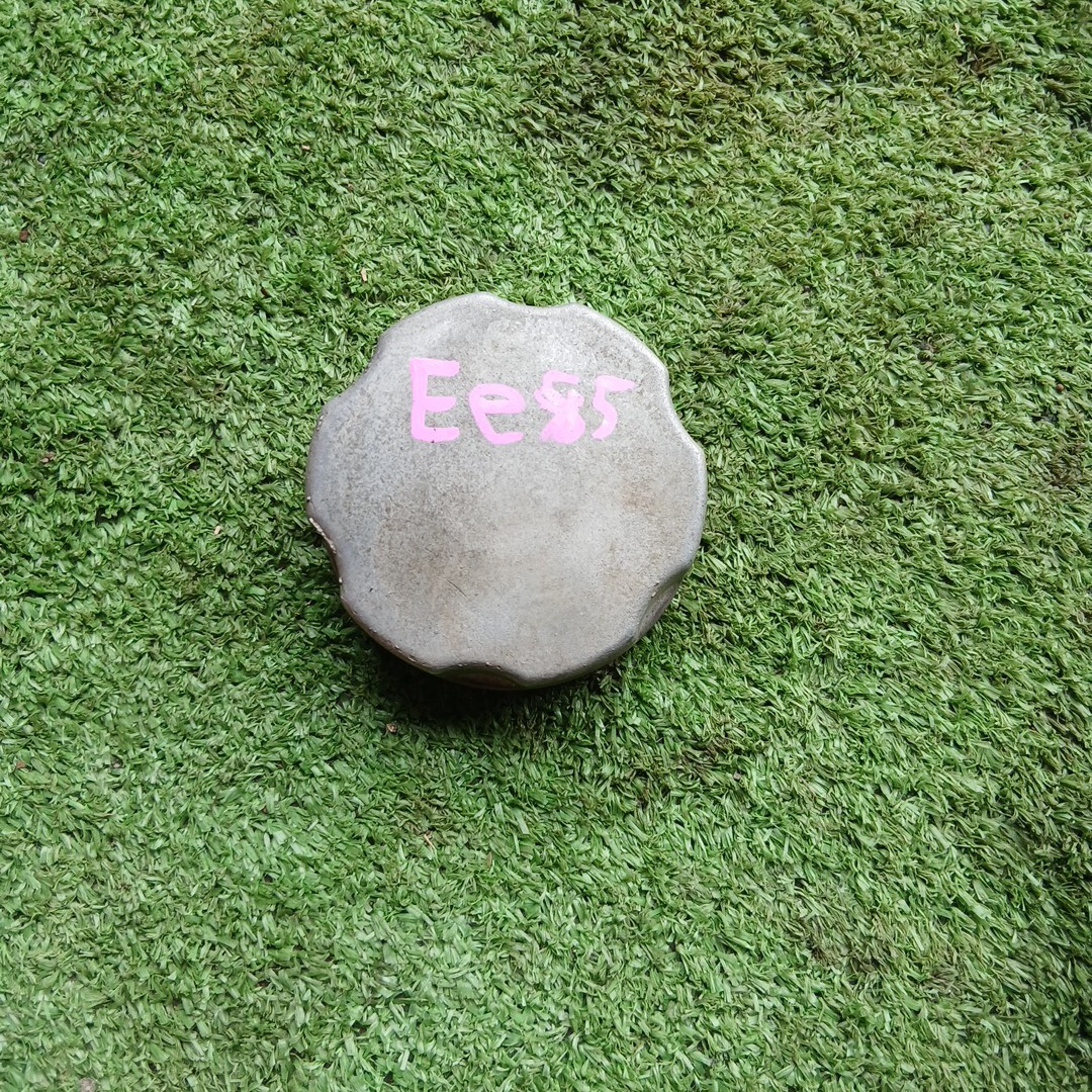 ヤンマー コンバイン Ee-85 Ee 燃料キャップ 蓋 ディーゼル 倉庫内保管拍卖