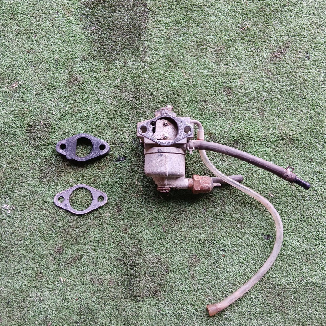 FD620D キャブレター ガソリン エンジン カワサキ 部品取り リペア 倉庫内保管拍卖