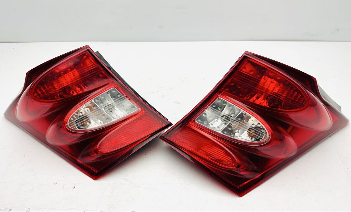 ★美品★当日発送★ ホンダ 純正 GB3 GB4 フリード 前期 テールランプ テールライト 左右セット ICHIKOH D065 (A273)拍卖