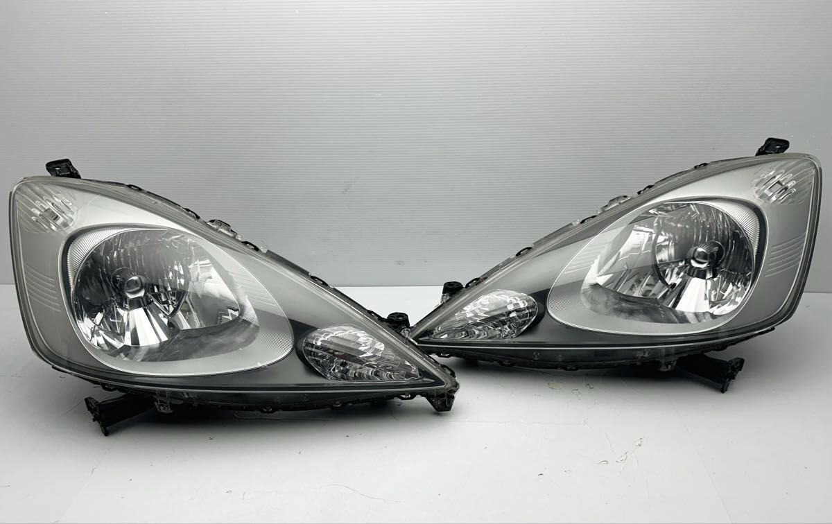 ★美品★ホンダ フィット GE6 GE7 GE8 前期 純正 HID ヘッドライト フィット RS 左右セット STANLEY P6869 バラスト付 刻印 7 (B264)拍卖