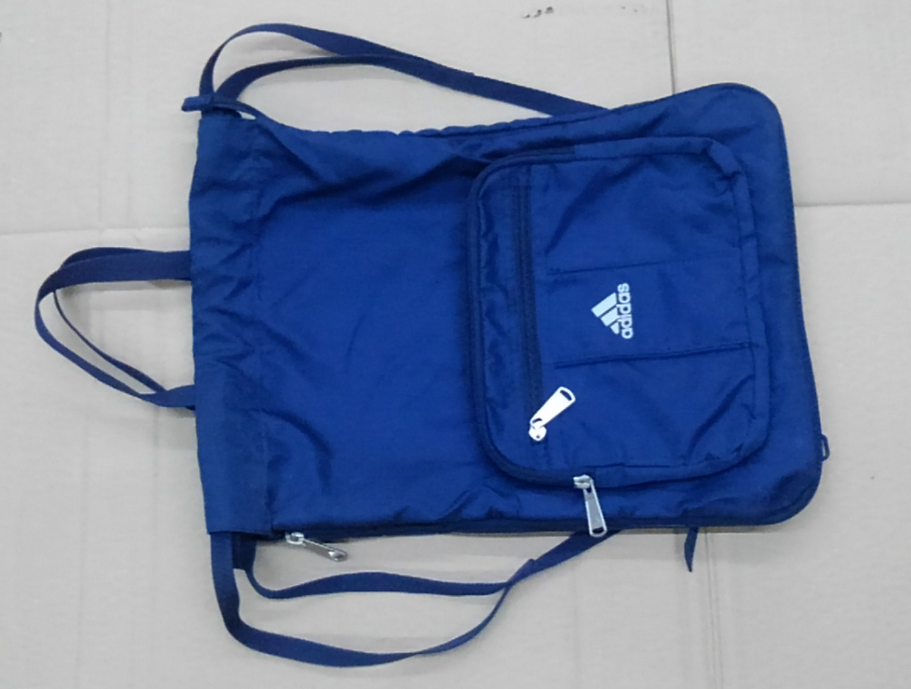 中古 adidasアディダス バックパック リュック バッグ ブラック 紺 ナイロン 30×40×11  送料600 管理2965拍卖