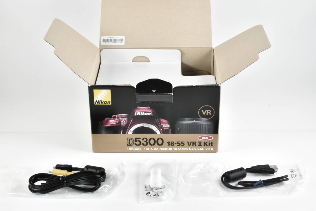 Nikon D5300 18-55 VR Ⅱ Kit (RED) 空箱 EF-TN-YO1425拍卖