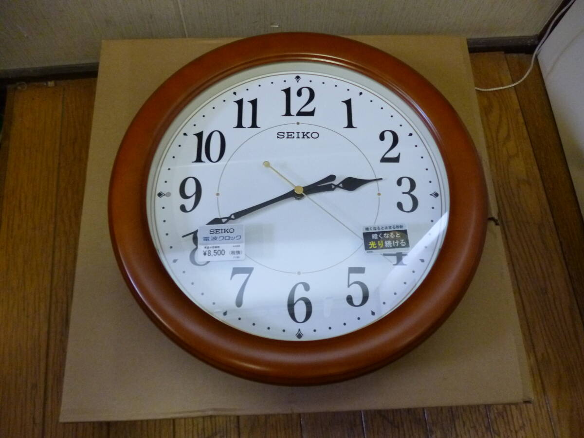 ◆新品 長期保管品 SEIKO セイコー 木枠 高級 電波掛時計 クォーツ KX367B 動作確認済◆当時販売価格 8500円拍卖