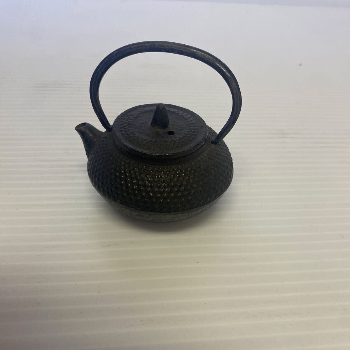 鉄器 ミニ急須  鉄瓶  金属工芸 骨董インテリア拍卖