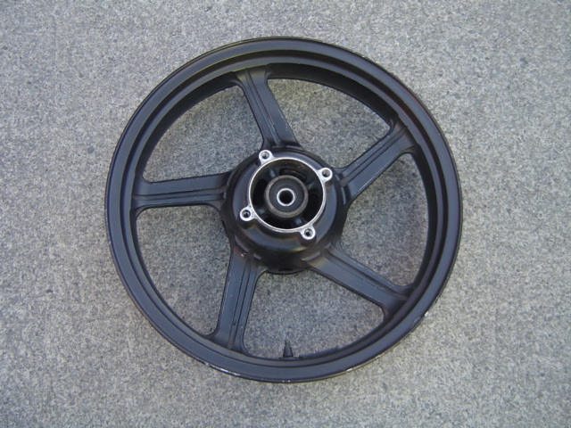 〇カワサキ ゼファー400(ZR400C)純正 リアホイール拍卖