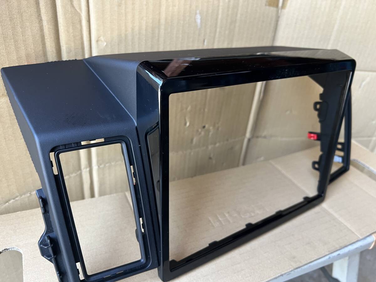 三菱純正 デリカD:5 CV1W ナビパネル ピアノブラック 10.1型用 8002C270ZZ 8002C488ZZ 拍卖