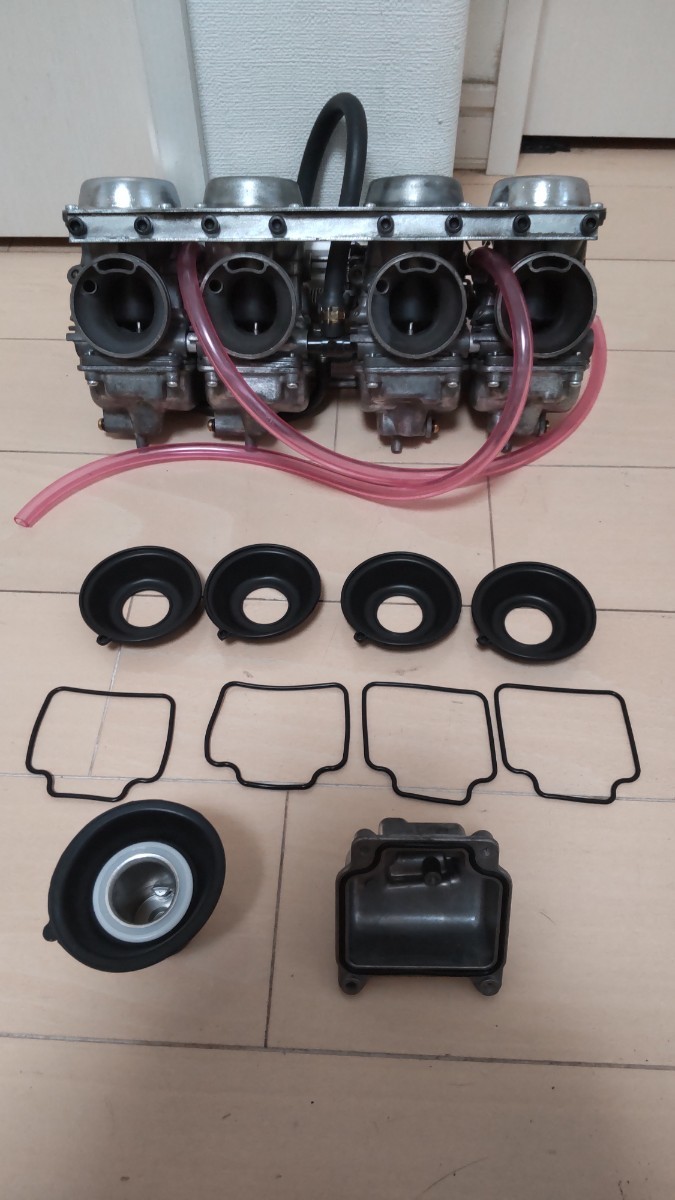 CBX400F CBX550F CBR400F 社外張替え用ダイヤフラム フロートガスケット各4枚1台分セットになります。拍卖