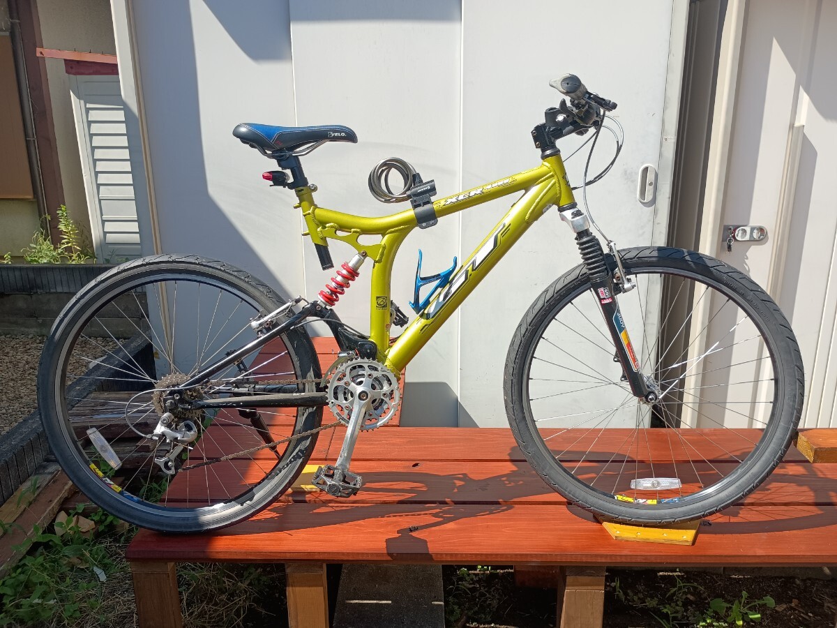 GT XCR4000 i-drive 26インチ マウンテンバイク フルサス MTB ソーラーシトラス 24段 中古 拍卖