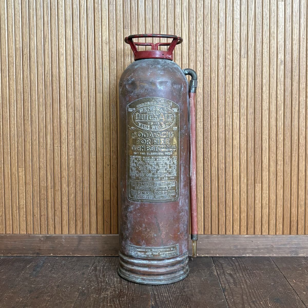 ★希少★ビンテージ QUICK AID 真鍮 消火器 FIRE EXTINGUISHER アメリカ インテリア アメリカン雑貨 ガレージ 世田谷 アンティーク 40s 50s拍卖