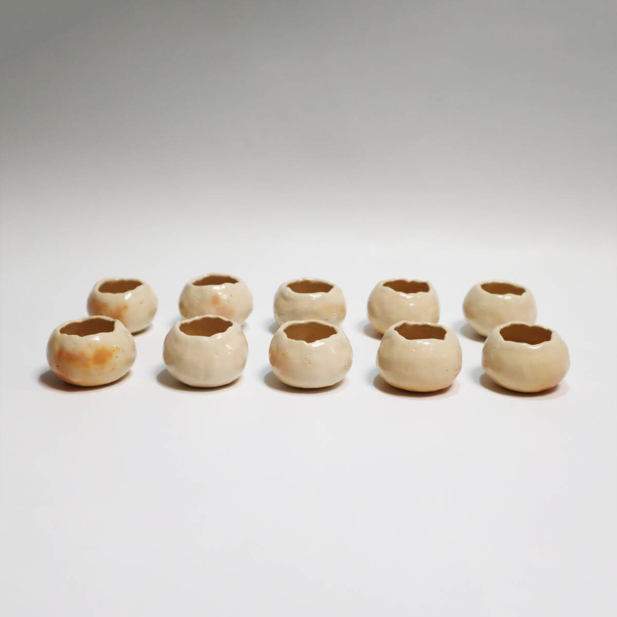 川崎和楽 白楽ツボツボ 10客 共箱 うつわ/食器 UT035拍卖