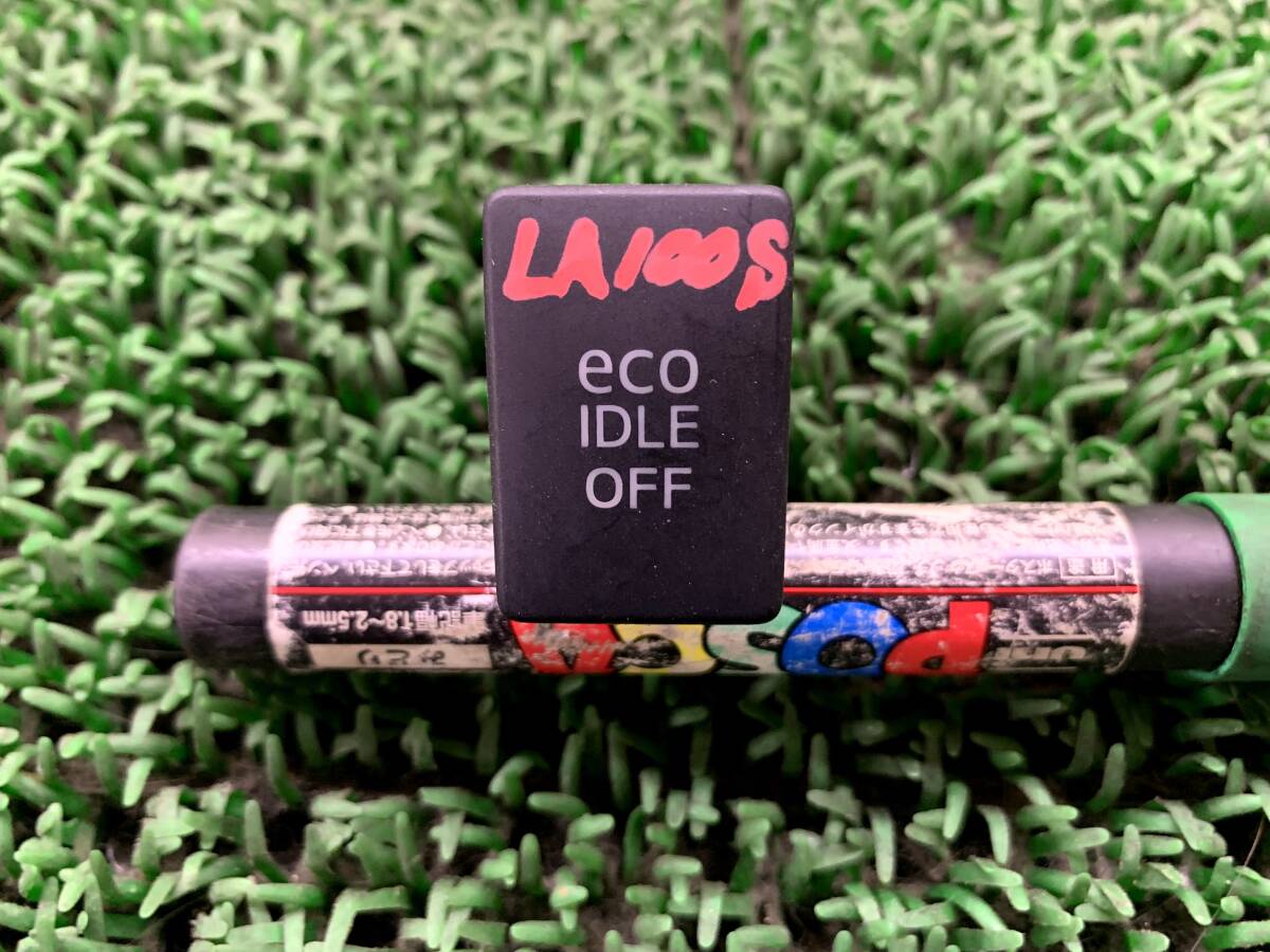 即決値段 動作OK Z3-1 ダイハツ ムーヴ LA100S LA110S eco IDLE OFF スイッチ拍卖
