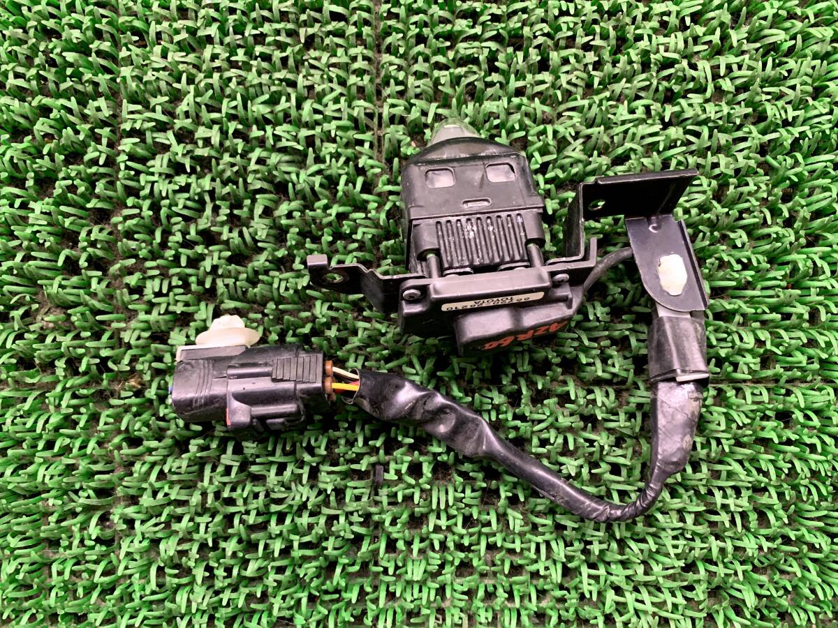 即決値段 動作OK トヨタ ノア ヴォクシー AZR60G テレビジョンカメラ 86790-28210拍卖