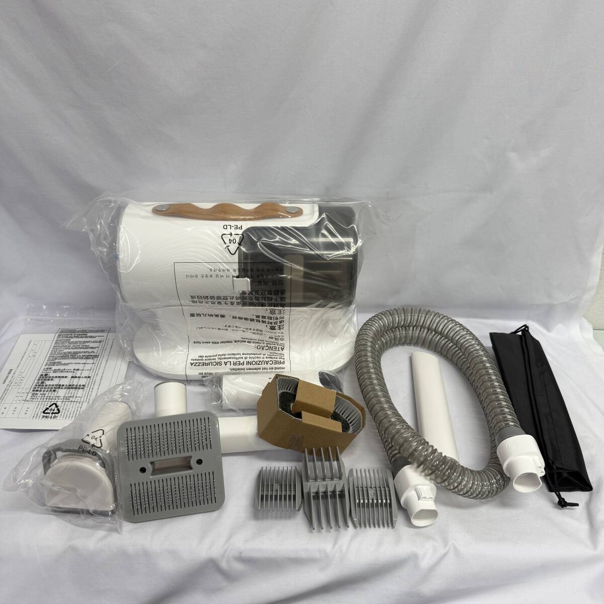 【未使用品】 AIRROBO PG100 ペット用バリカンセット 5in1 多機能ペットグルーミングセット 換毛期対策 犬 猫 犬猫用電動バリカン拍卖