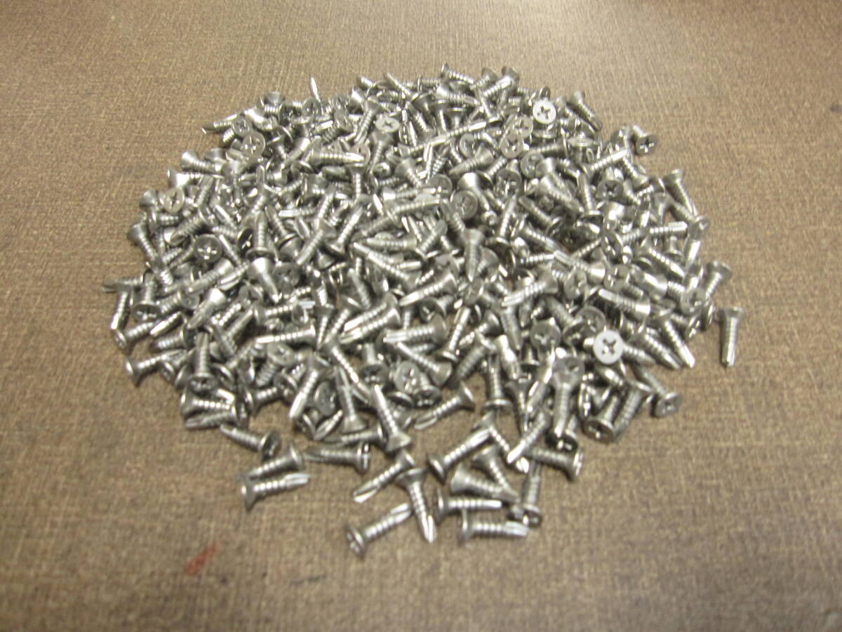 クイックビス 材質 ステンレス パシペート サイズ 4×16 頭 サラ 数量 400本 1箱で¥2000 送料\185拍卖