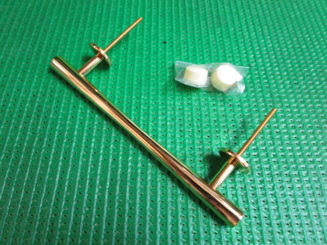 真鍮ハンドル 取っ手 新品 国産品 1個で¥500 送料¥185(クリックポスト)拍卖