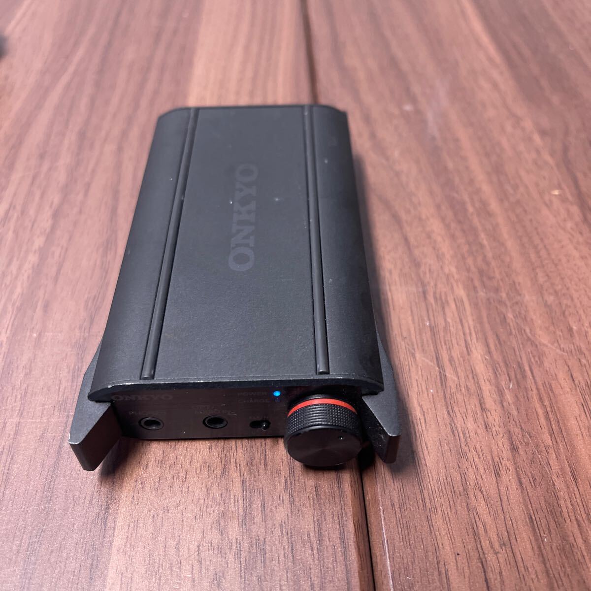 「A43_23K」ONKYO ポータブル ヘッドホンアンプ DAC-HA200 本体のみ USB-DAC 96kHz/24bit 通電確認(250916)拍卖