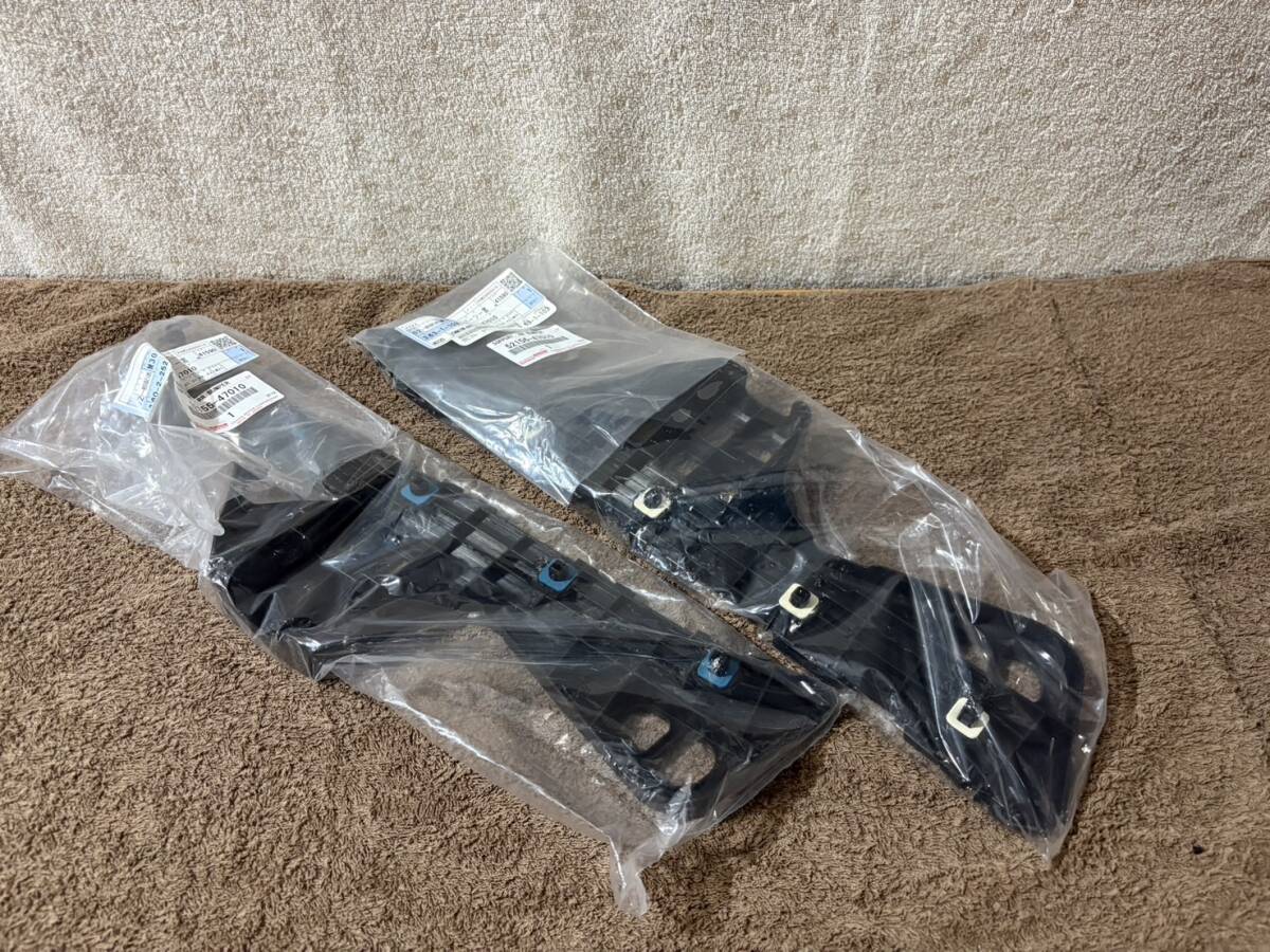 ★トヨタ プリウスα リアバンパサポート左右セット!新品未使用!52156-47010 ★拍卖