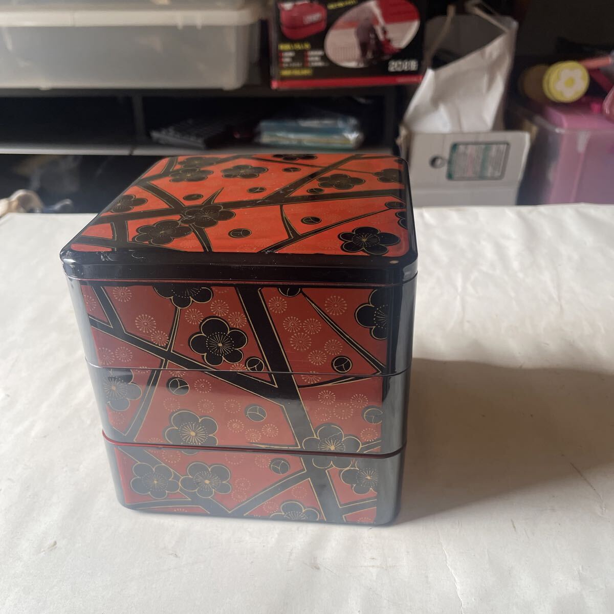 No.873 重箱 三段重 和食器 昭和レトロ 梅柄 【中古】拍卖