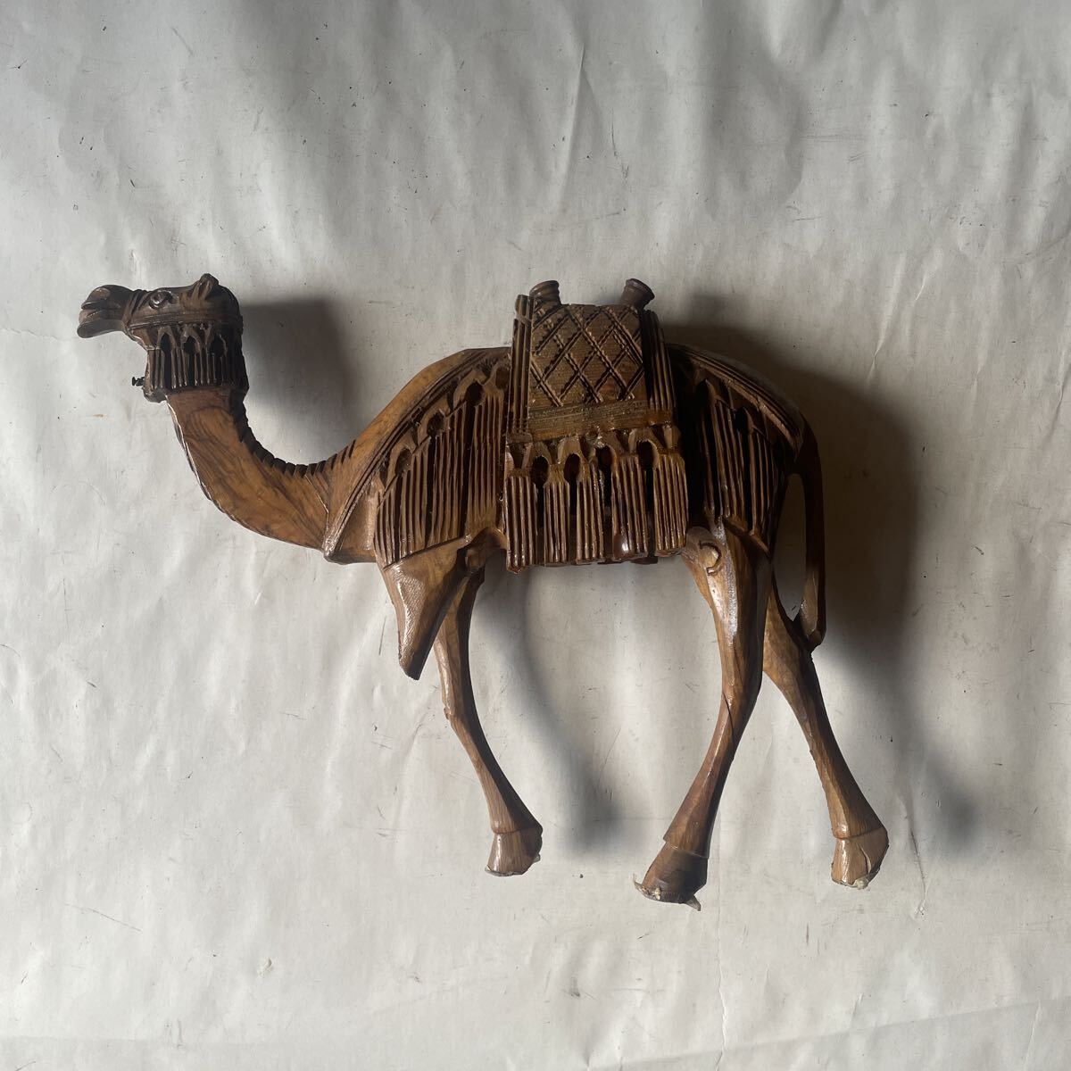 No.882 ラクダの置物 アンティーク 木製拍卖