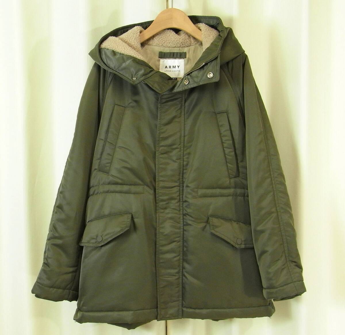 ほぼ未使用 upper hights モッズコート 中綿入りナイロンジャンパー カーキ サイズ1 フード付き アッパーハイツ上着アウターブルゾン拍卖