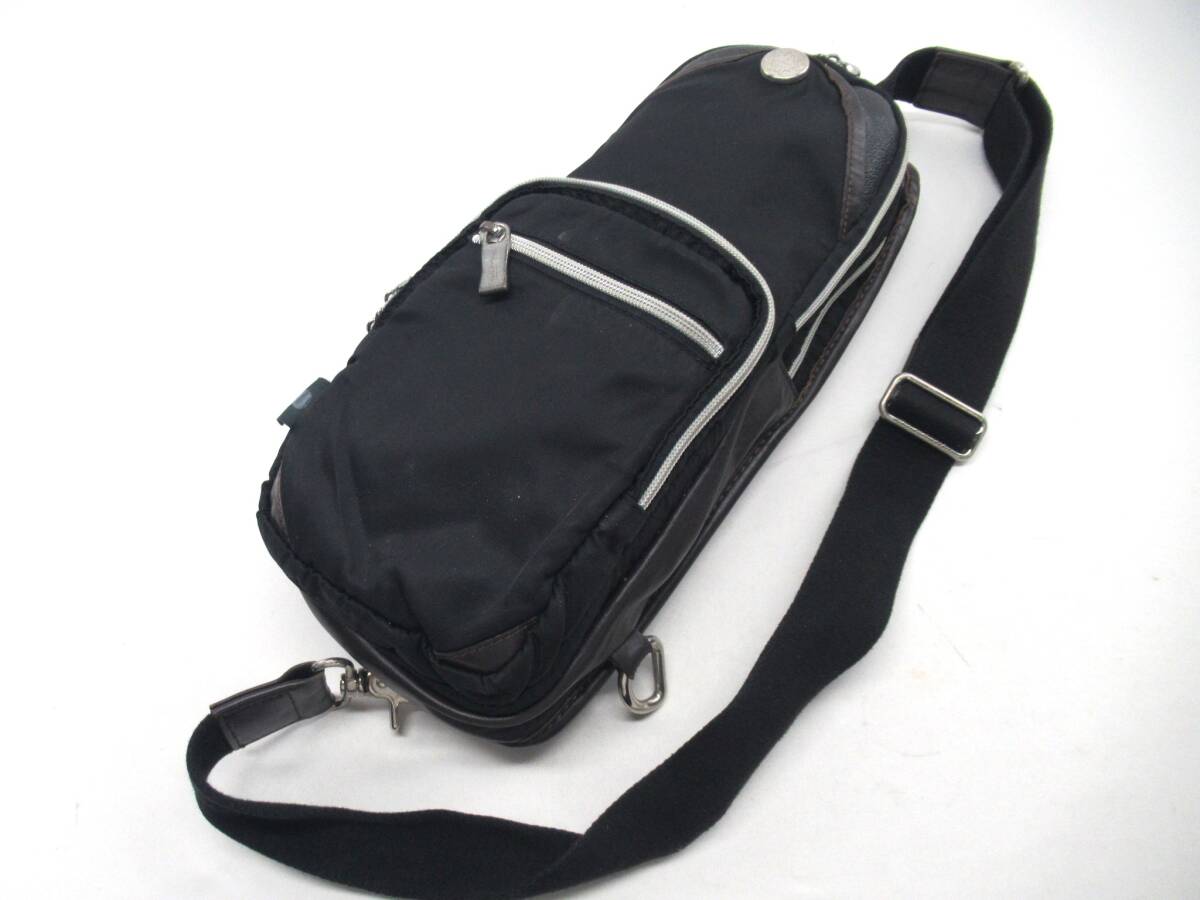 ★【S送900円】2710 Orobianco オロビアンコ イタリア製 メンズ ボディバッグ クロス ナイロン×レザー ブラック×ブラウン拍卖