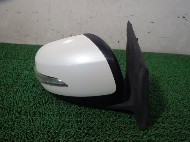 ●ミライース LA310S H23/1 右ドアミラー 右サイドミラー 87910-B2D80 電動格納 ウィンカー付 ヒーター付 8ピン 動作確認済み拍卖