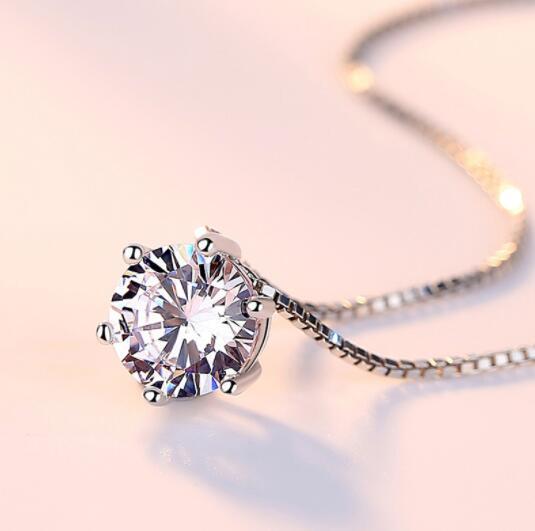 新作人気推薦 最上級5A モアサナイト ダイヤモンド ペンダント ネックレス プラチナ 仕上げ拍卖