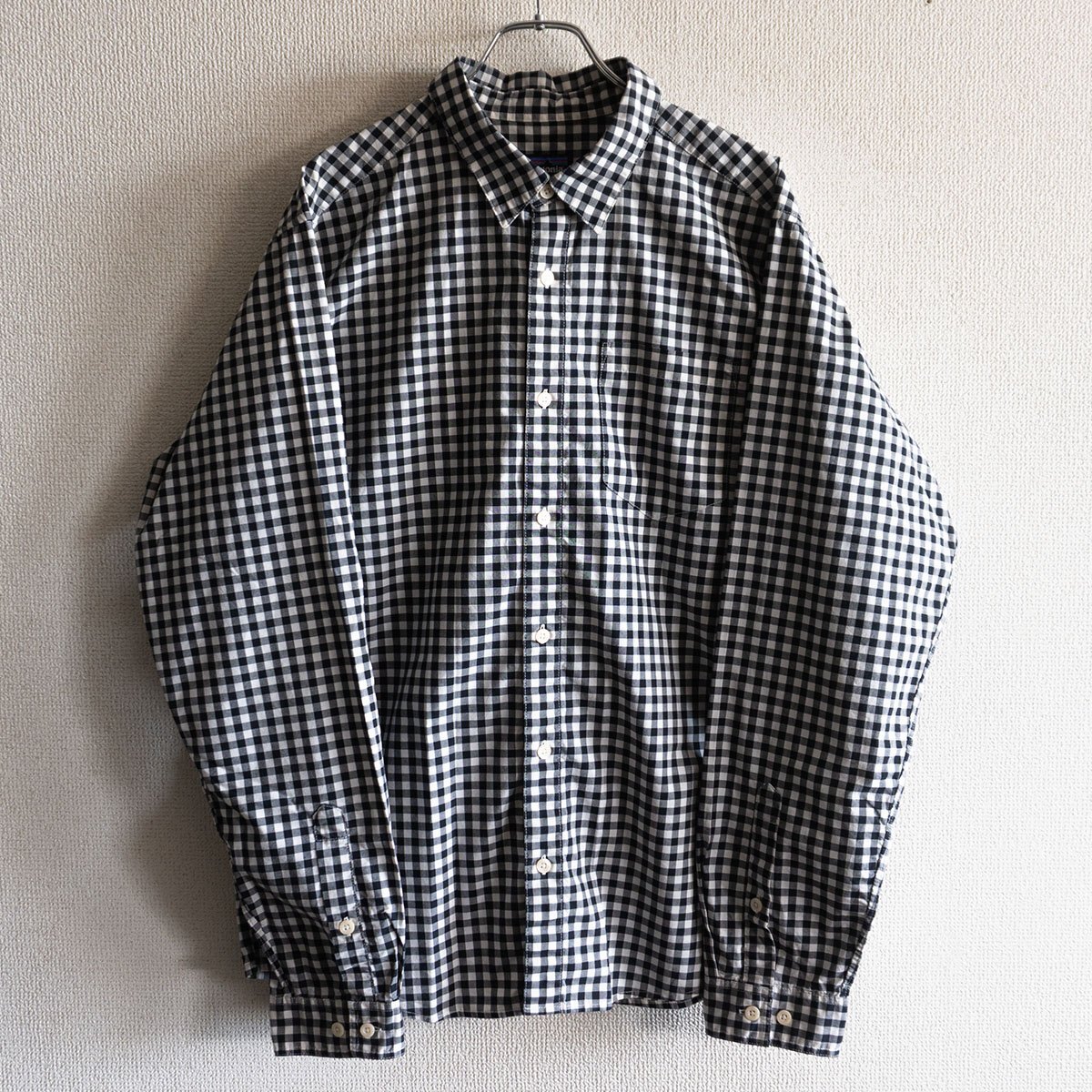 【美品】PATAGONIA【ギンガム チェック シャツ 53935SP12】 M パタゴニア オーガニックコットン ブラック 25090229拍卖