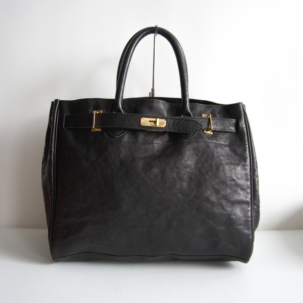 【美品】 SITA PARANTICA 【シボ革 レザー ハンドバッグ 】ブラック シータパランティカ バッグ 25090583拍卖