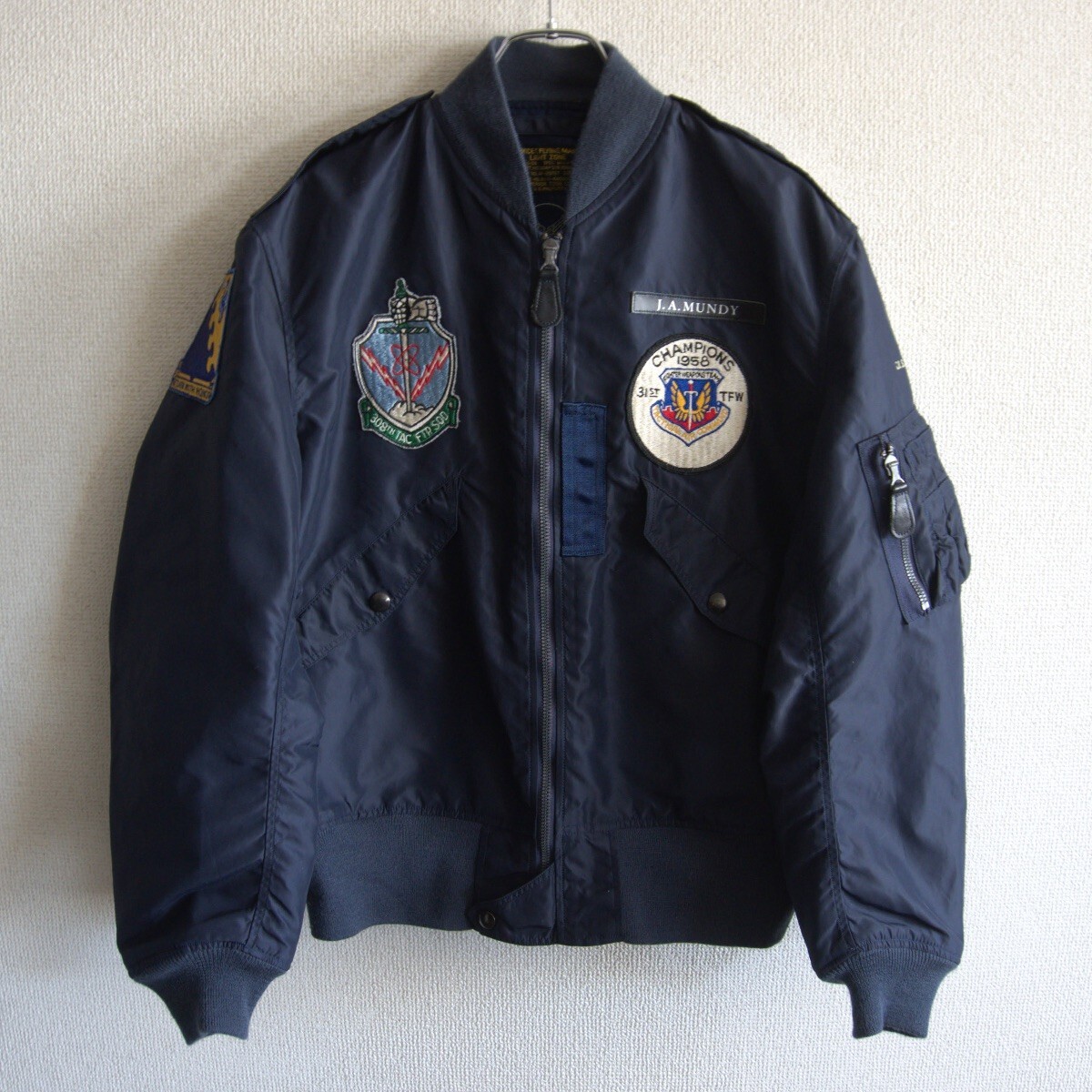 【実名復刻/SUPERIOR TOGS】BUZZ RICKSON’S【L-2A フライト ジャケット】 38 USAF バズリクソンズ 25090775拍卖