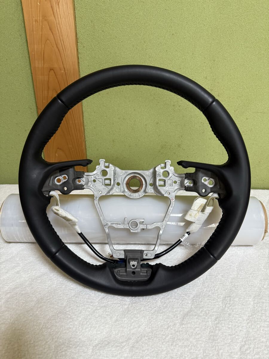 ★新品外し★トヨタ 純正 80 ハリアー レザー ステアリング ハンドル 黒 革 ステアリングヒーター付き GS120-08470 798W拍卖