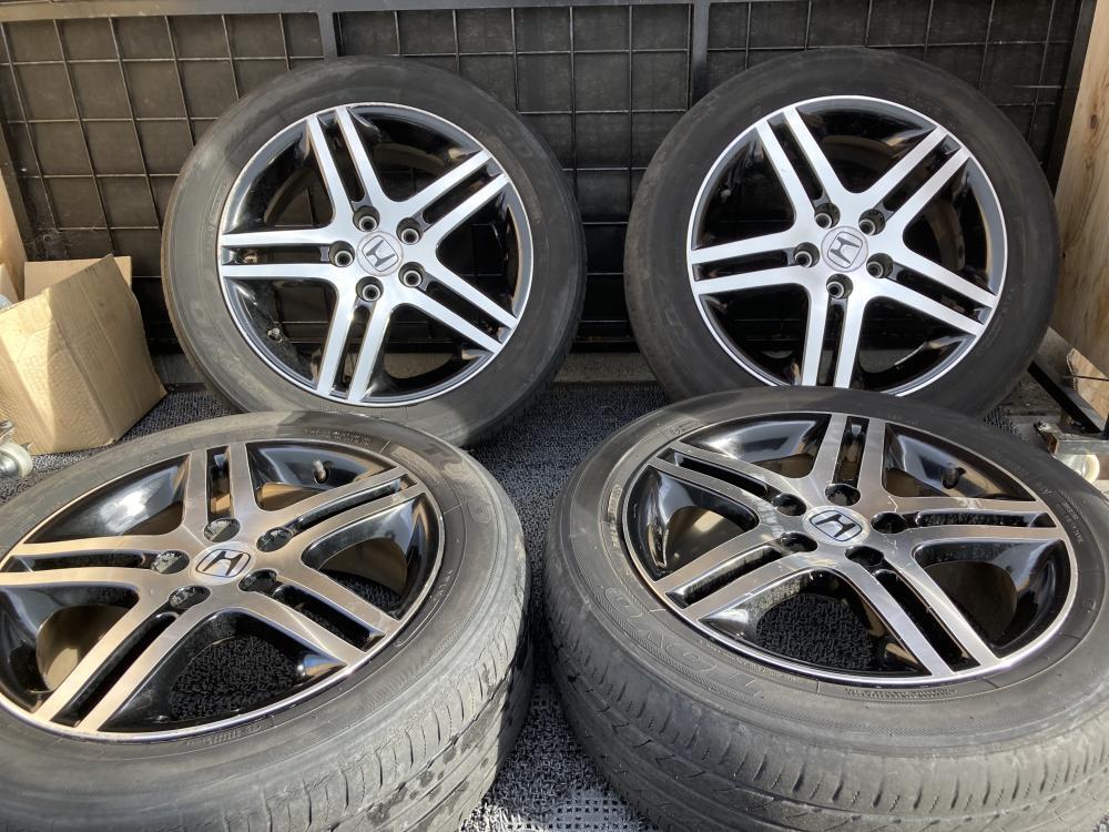 ホンダオデッセイ純正アルミホイール 215/55R17 リム径17(F/R) リム幅7JJ(F/R) オフセット55(F/R) PCD114.3(F/R) 5H ハブ径6.2(F/R)拍卖