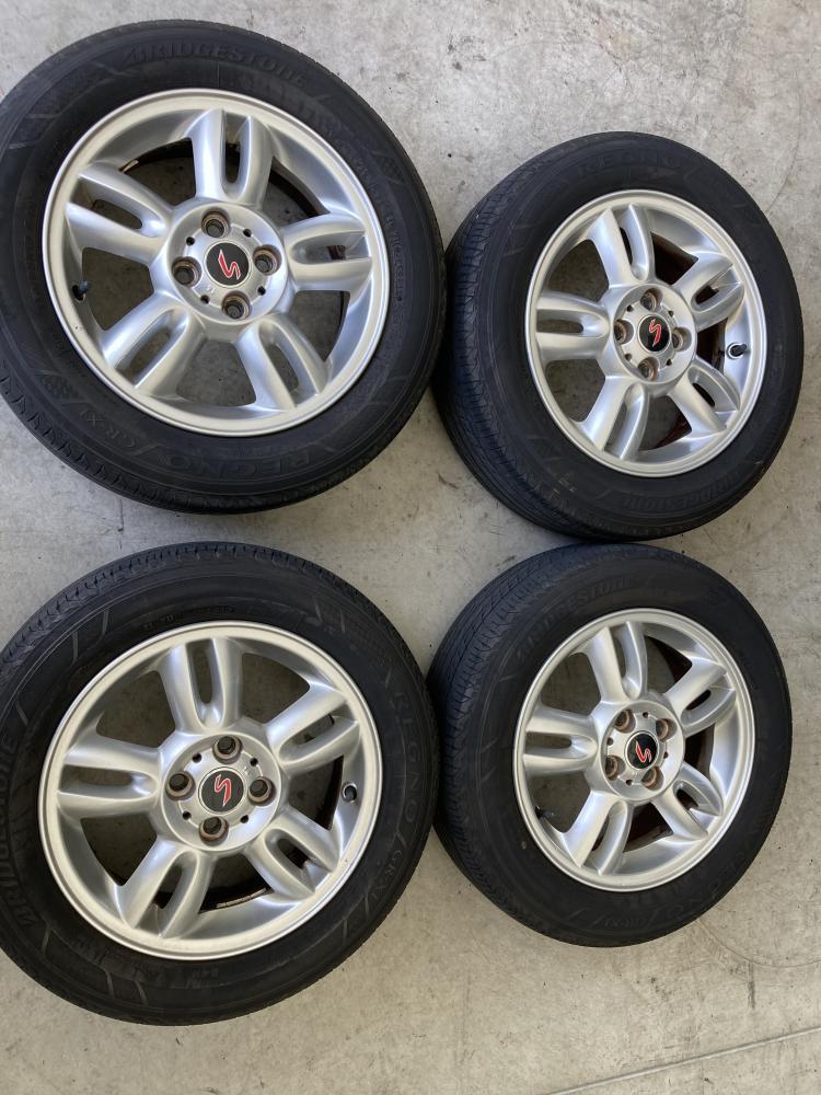 175/65R15 リム径175/65R15(F/R) リム幅5.5J(F/R) オフセット45(F/R) PCD100(F/R) 4H ハブ径5.6(F/R)拍卖