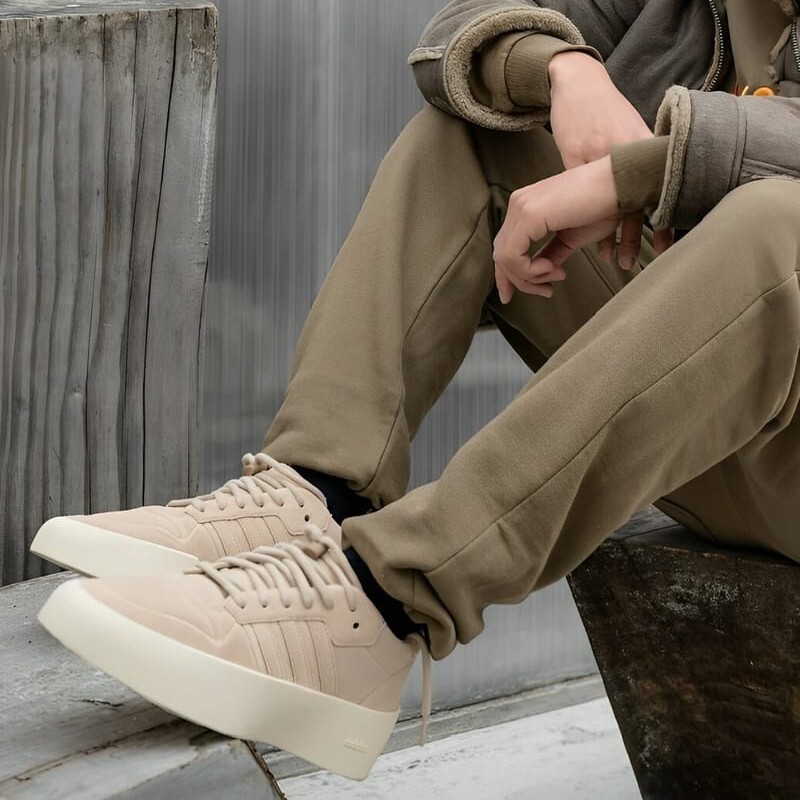 アディダス オリジナルス フィアオブゴッド コラボ アスレティクス 86 ロー 30cm 定価30800円 クレイ FEAR OF GOD ATHLETICS LOS ANGELES拍卖