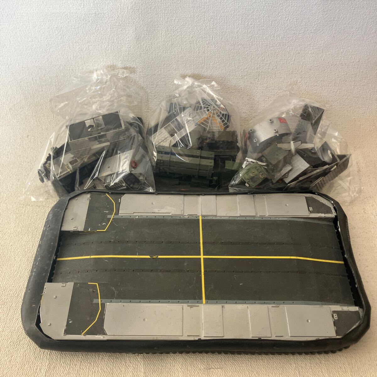 c1039 80 ミニチュア プラモデル おもちゃ 部品の一部 海上自衛隊 破損箇所多数 部品欠損多数 ジオラマ フィギュア 趣味 コレクション拍卖