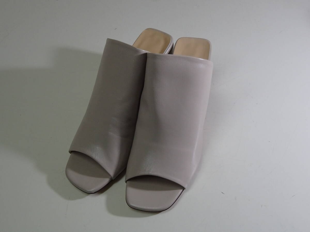 ATELIER BRUGGE アトリエブルージュ ミュール 未使用品 履き口が広く履きやすいお品 サイズ24.5cm拍卖