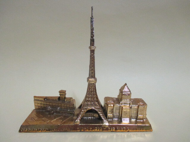 昭和レトロ 東京タワー/東京国際空港/議事堂 オブジェ 置物 アンチモニー合金 東京観光みやげ拍卖