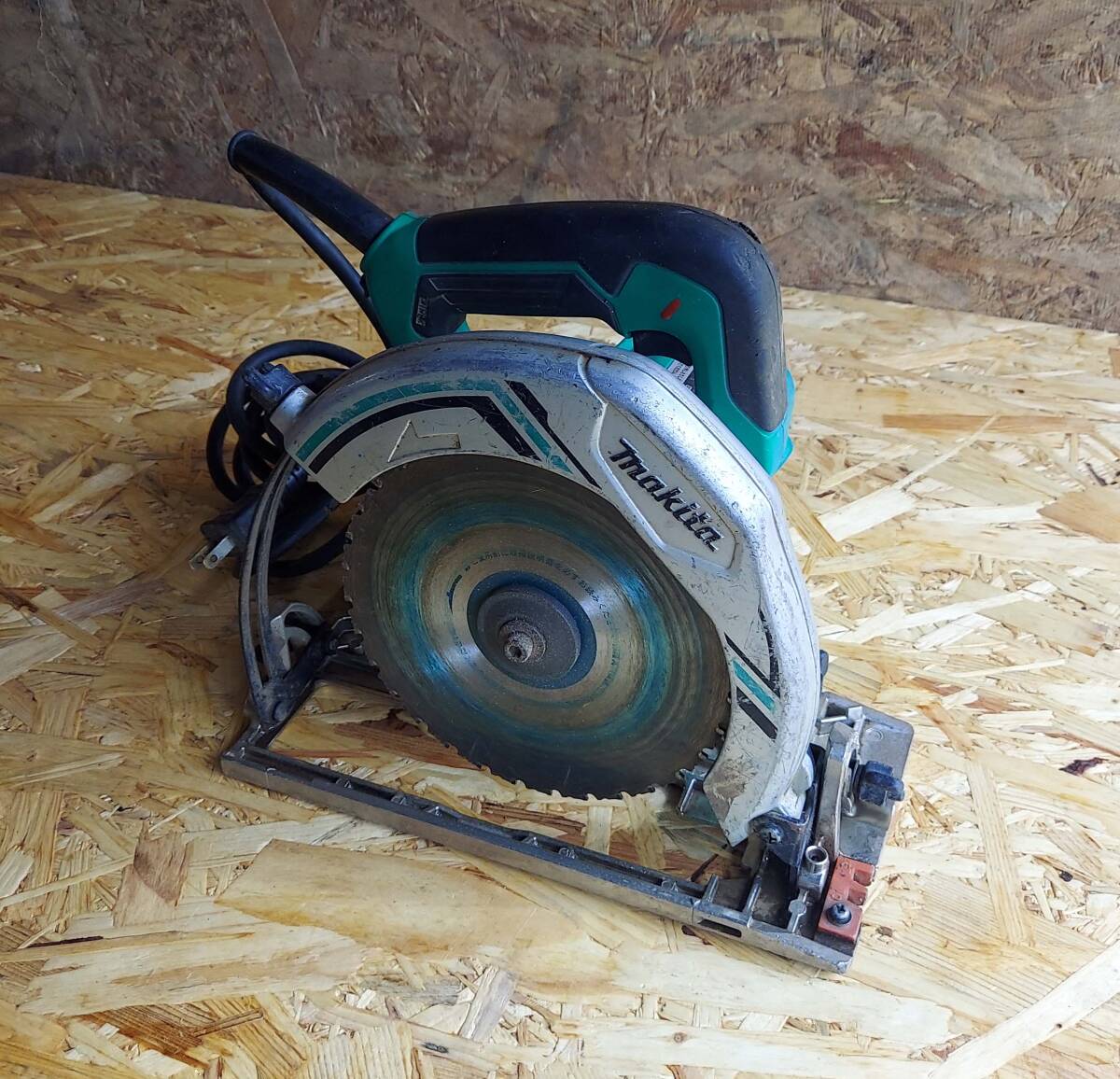 ●makita マキタ 190㎜/マルノコ M585●拍卖