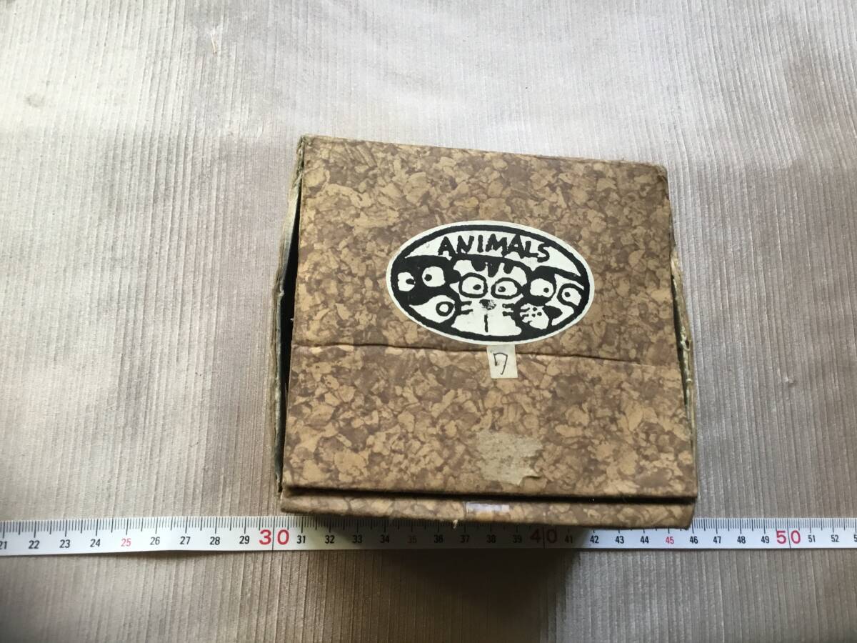 コーヒーコップ 「ANIMALS」たいへん可愛らしい デザイン性抜群 憎めないキャラクター ブラック色の コップです拍卖